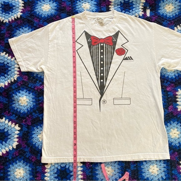 Y2k vintage ironic white tuxedo tee shirt - size XL - Picture 5 of 8